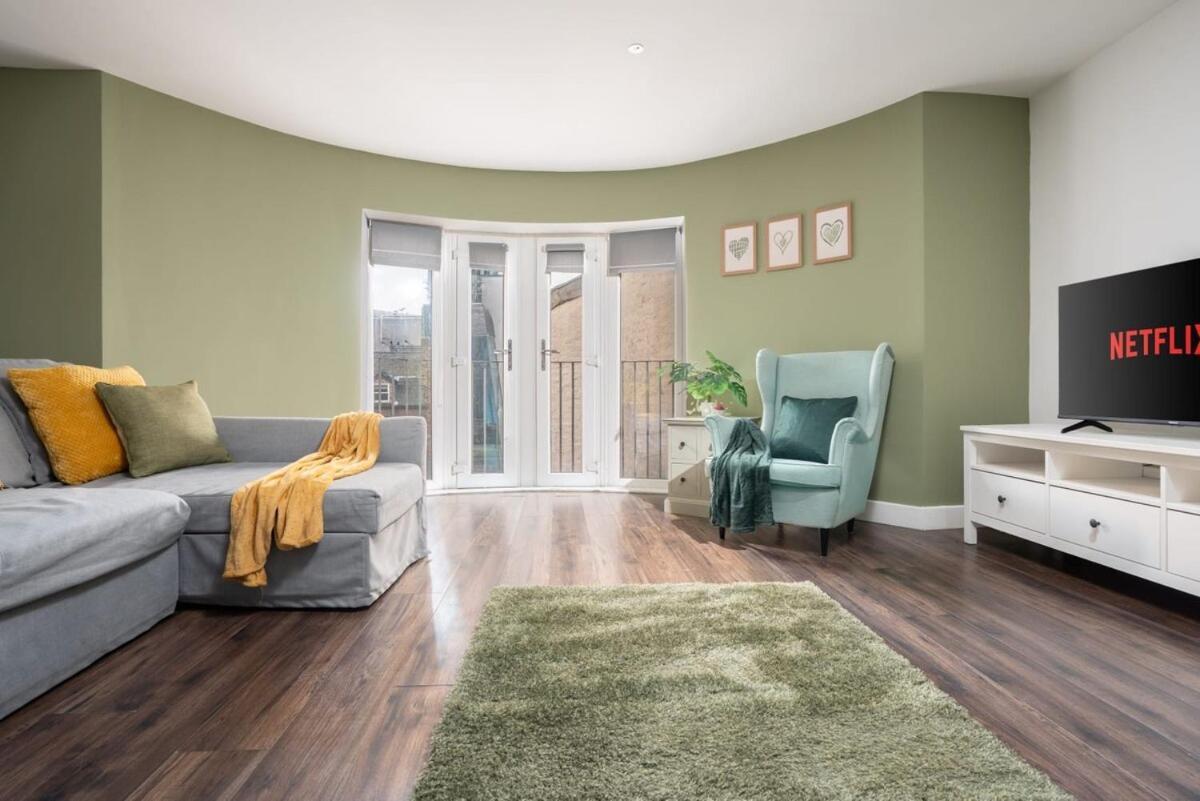 L1 Stay, Netflix & Prime Location,workspace Apartment Liverpool